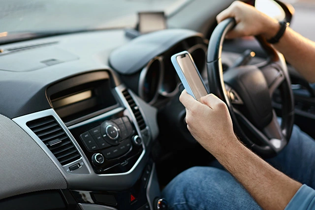 driver using phone